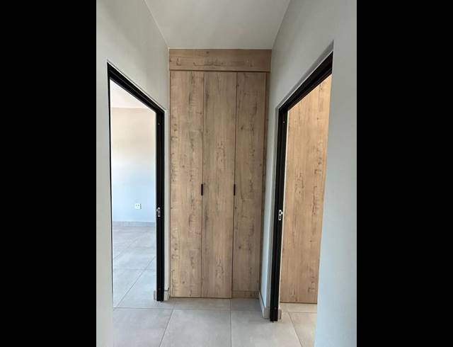2 BEDROOM APARTMENT FOR SALE IN FAERIE GLEN